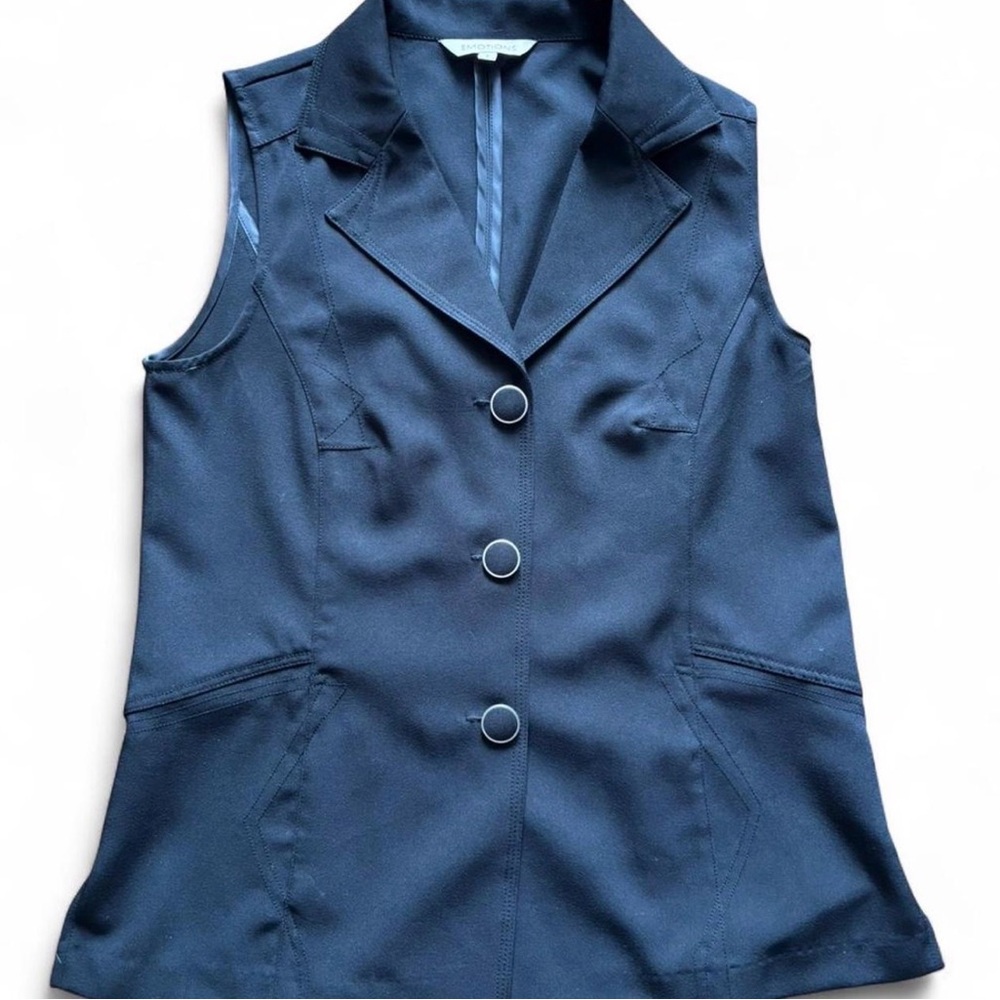 Black sleeveless tailored vest – Emotions